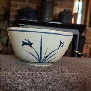 ? Japanese Elegant Blue and White Ceramic Bowl. Signed.